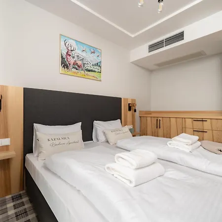 Kazalnica & By Monte Vista Aparthotel 3*